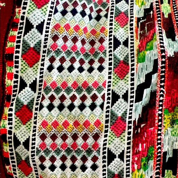 Roommates Multicolor Patterned Fabric - Picture 8 of 8